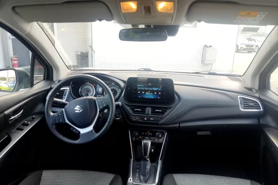 10997503_dashboard_25029848.jpg 10997503_dashboard_25029848.jpg