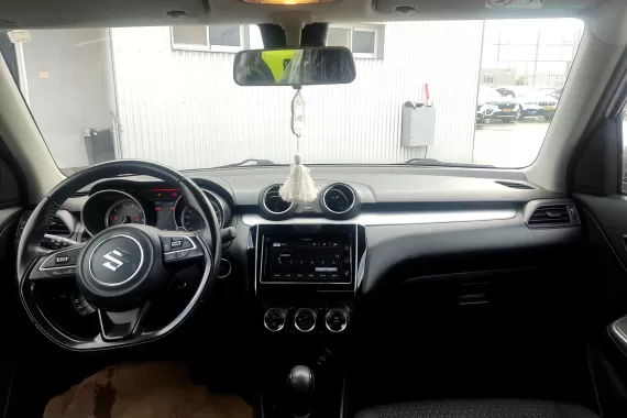 33717502_dashboard_29642492.jpg 33717502_dashboard_29642492.jpg