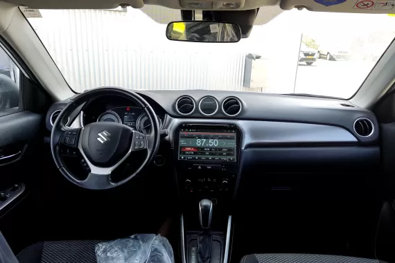 59697802_dashboard_26497038.jpg 59697802_dashboard_26497038.jpg