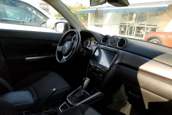 59698802_dashboard_19329860.jpg 59698802_dashboard_19329860.jpg
