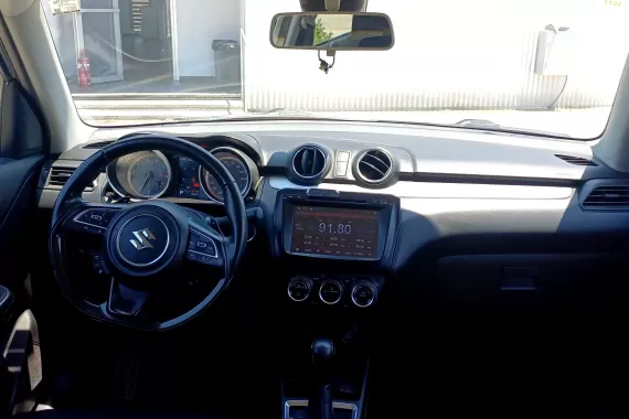 71719302_dashboard_18931878.jpg 71719302_dashboard_18931878.jpg