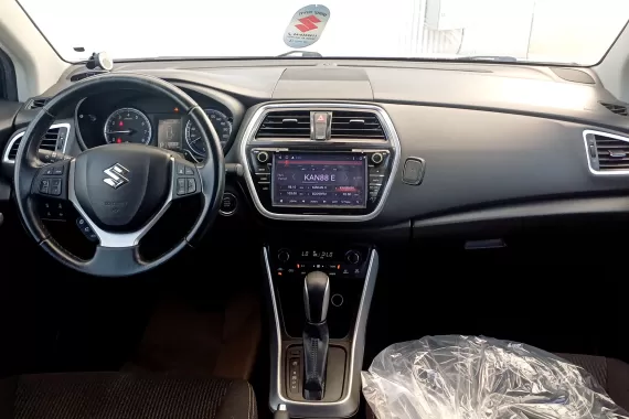 89967302_dashboard_23725385.jpg 89967302_dashboard_23725385.jpg