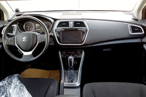 89967602_dashboard_22035315.jpg 89967602_dashboard_22035315.jpg